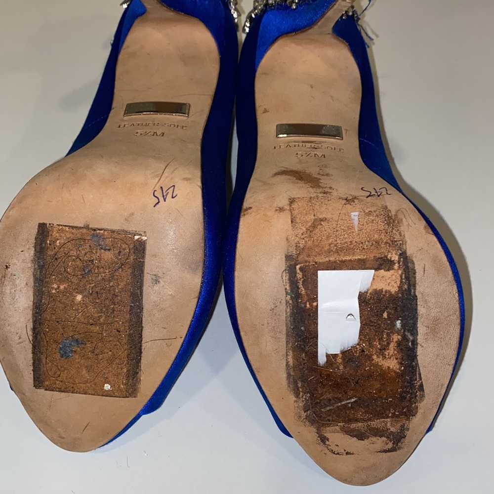 Badgley Mischka Heels - Picture 8 of 9